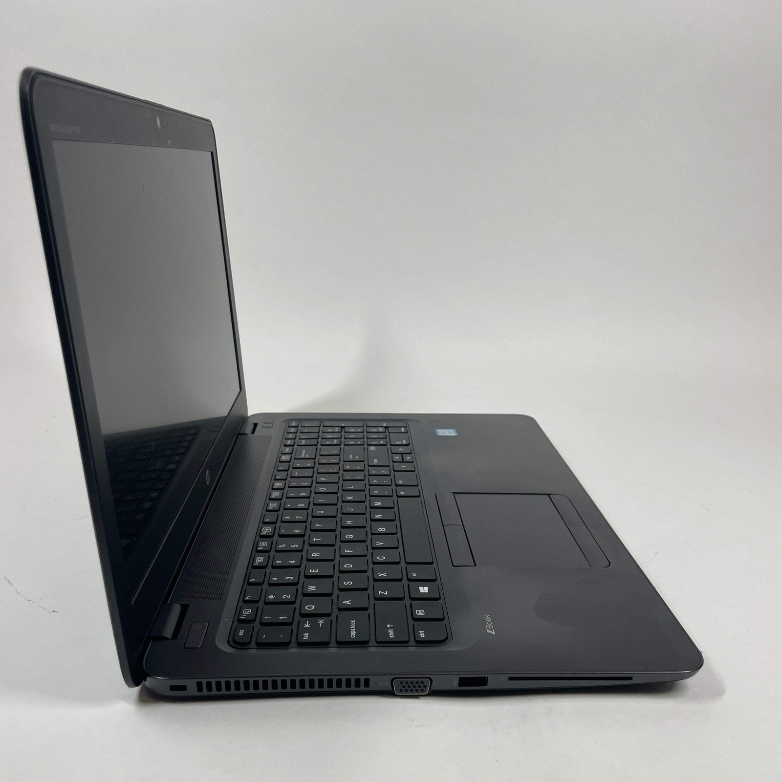 HP ZBook 15U G4 15.6″ i5-7200U 2.5GHz 8GB RAM 512GB SSD