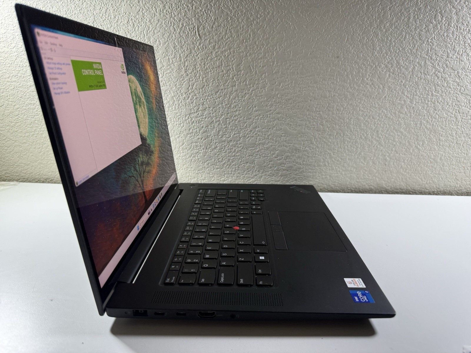 LENOVO THINKPAD P1 Gen 4 TOUCH 4k I7-11850H 512GB 16GB RAM NVIDIA T1200 WIN 11