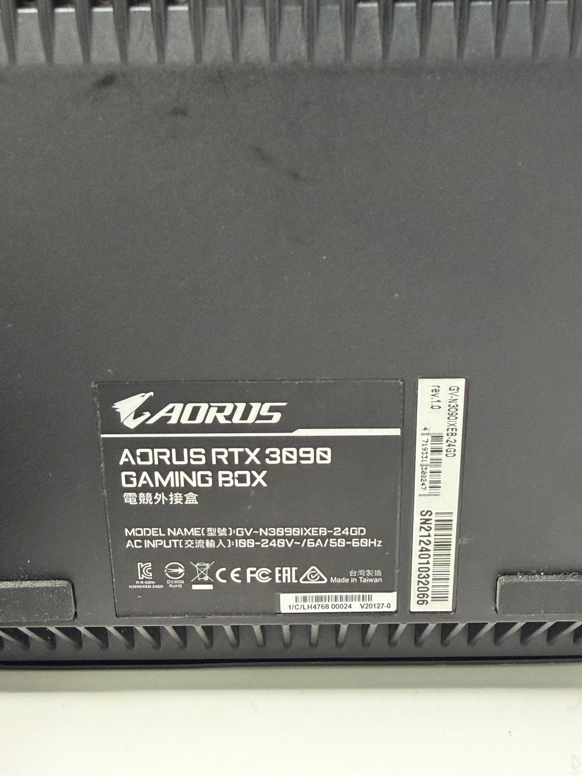 Dell XPS 17 9710 Touch | i9, 64GB RAM, 3TB NVMe + AORUS RTX 3090 eGPU Bundle