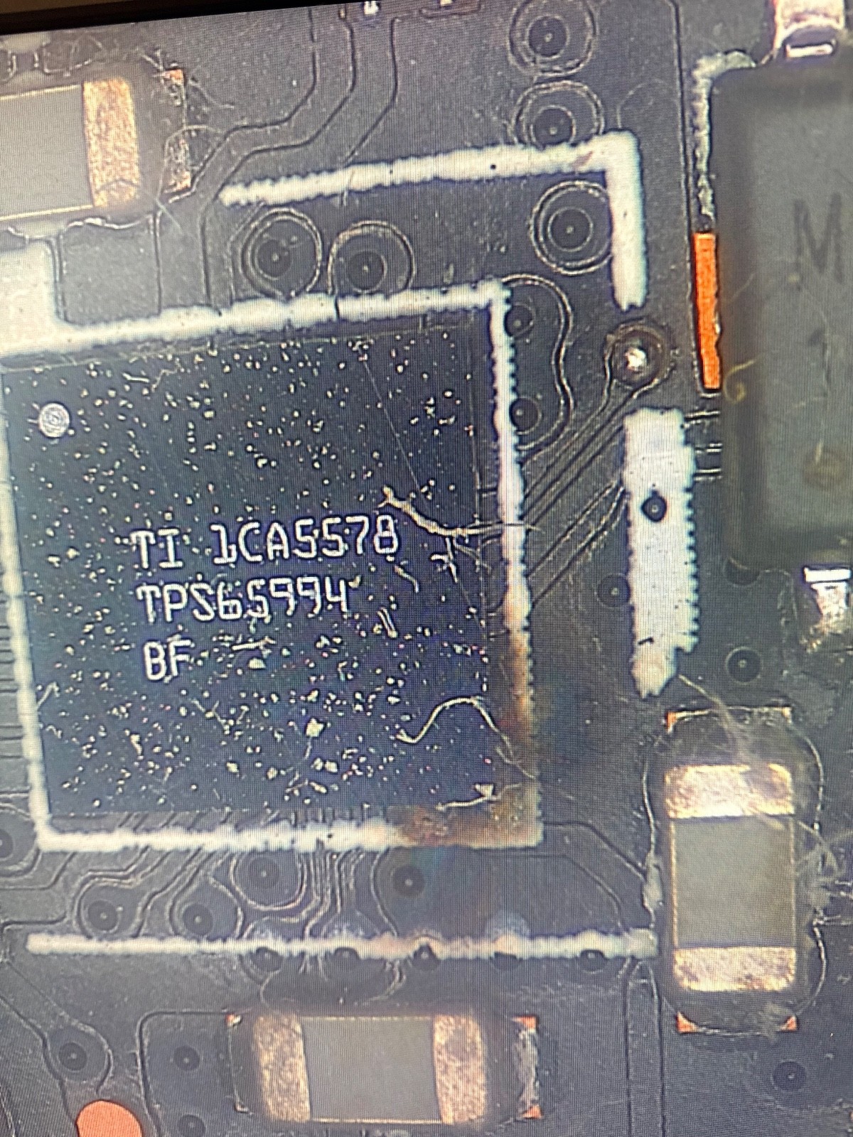 ASUS ROG Zephyrus G14 2022 GA402R-JL8174W – For Parts / Repair