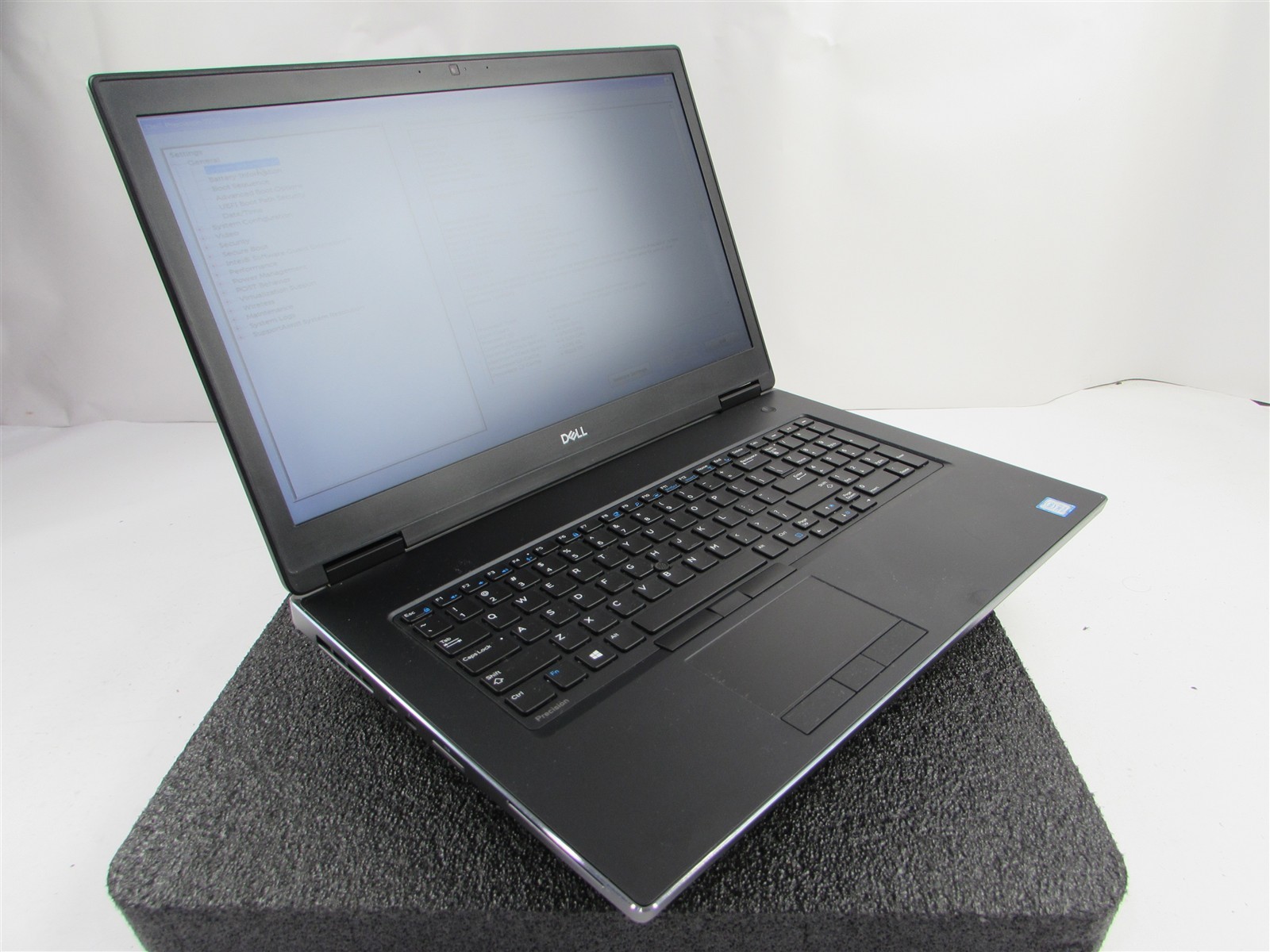 DELL PRECISION 7730 CORE I7-8750H NO SSD 64GB RAM NVIDIA QUADRO P3200 NO O.S