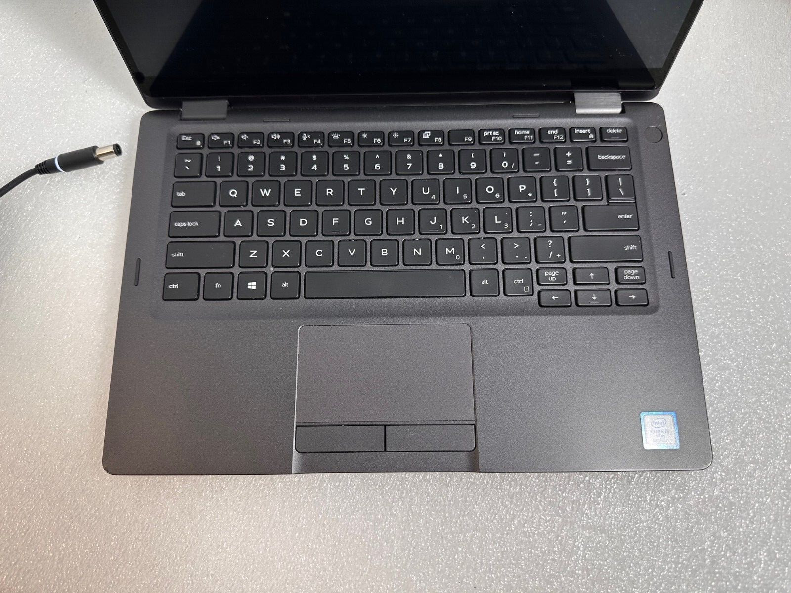 Dell Latitude 5300 2-in-1 13.3″ Intel Core i5-8365U 8gb ram 256gb PCIe