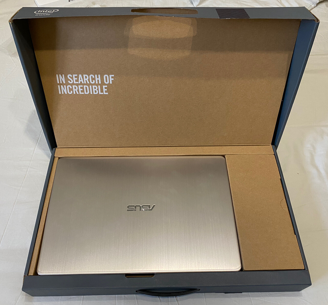 ASUS Vivobook S15 X510UF-BR529T 476GB 8GB Intel CORE i5 8th Gen Black/Silver Memory
