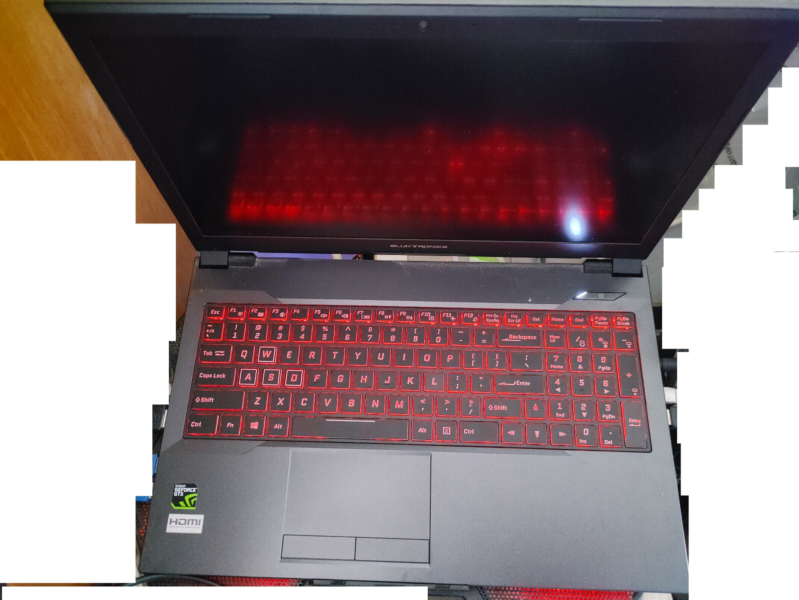 Eluktronics NB50TK1 i7-8700 nvidia 1050 ti 32gb RAM 1TB NVME 15.6 Display rare