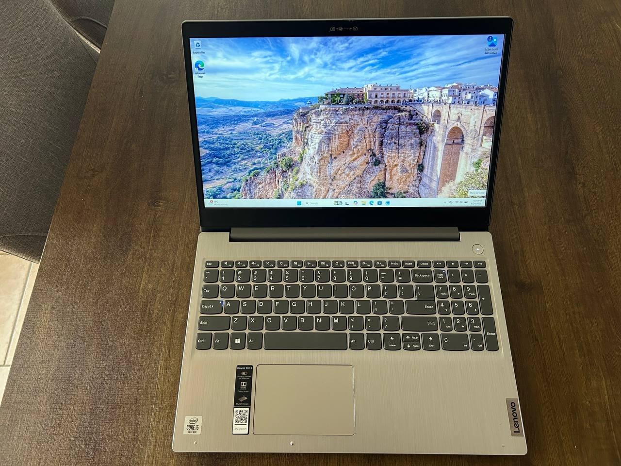 Lenovo IdeaPad 3 15IIL05 i5-1035G1 12GB RAM 256GB SSD 15.6″ Win 11 – B