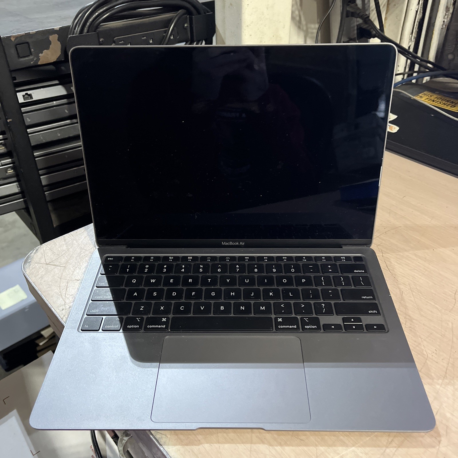 APPLE MACBOOK AIR 13″ SCISSOR 2020 CORE I3-1000NG4 1.1GHZ 8GB RAM 256SSD