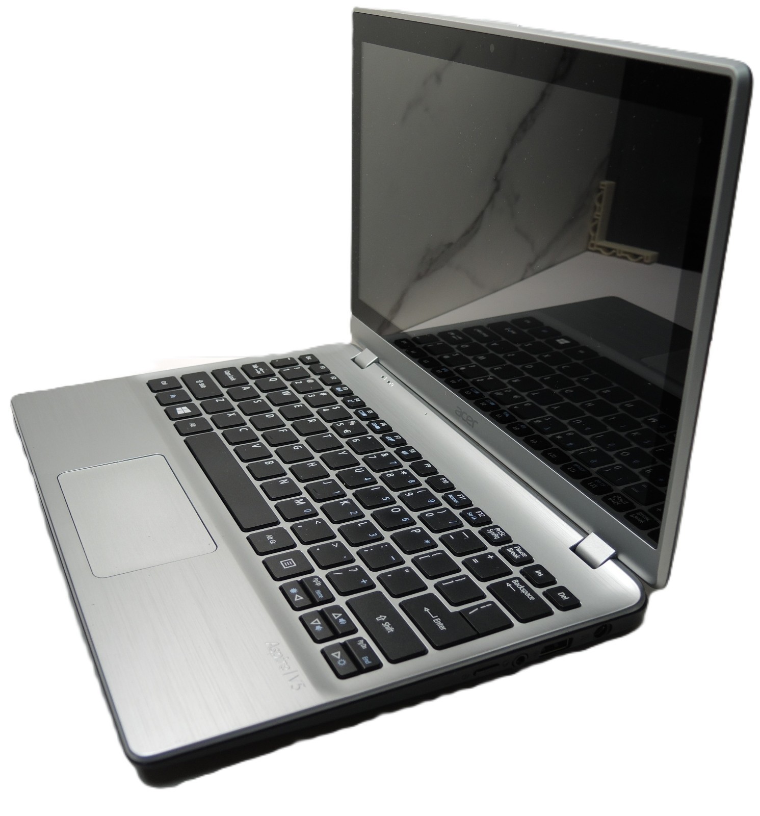 Acer Aspire V5-122P-0408 Laptop (NON-FUNCTIONAL, PARTS ONLY)