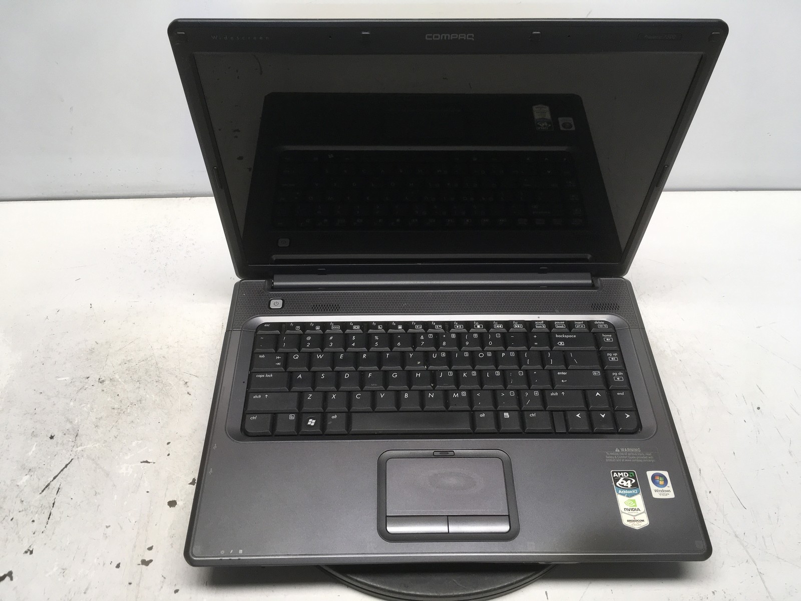 Compaq Presario F579WM AMD Athlon 64 X2 TK-53 1700MHz 2 GB NO HDD No Batt
