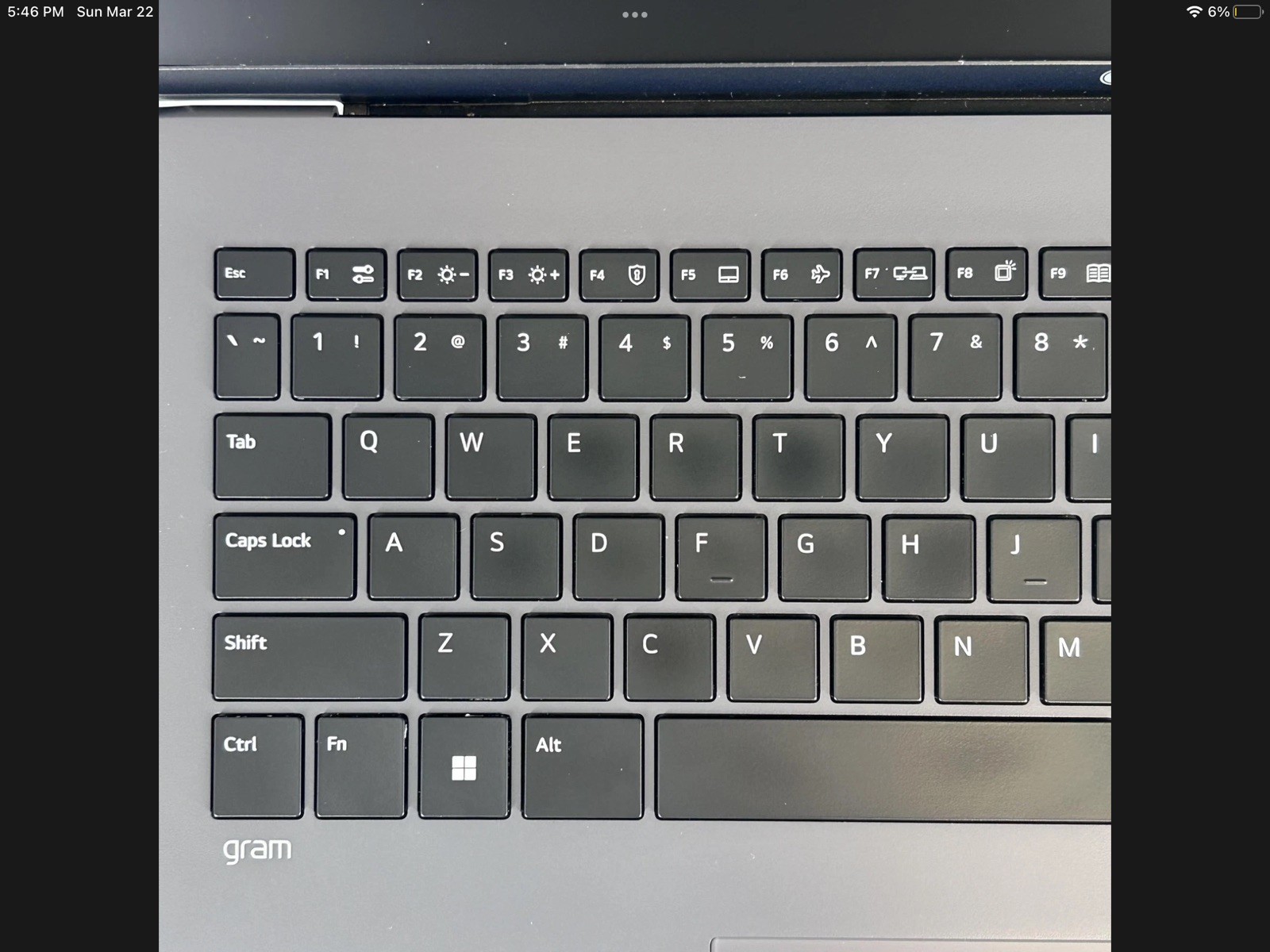 LG Gram 17 Gray QHD+ 2.1 GHz i7-1260P 16GB RAM 512GB SSD Good Condition