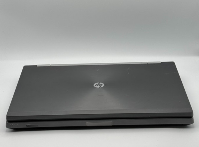 HP EliteBook 8760w Mobile Workstation 17.3″ i5 16GB 1TB SSD Windows 11 Pro VAT