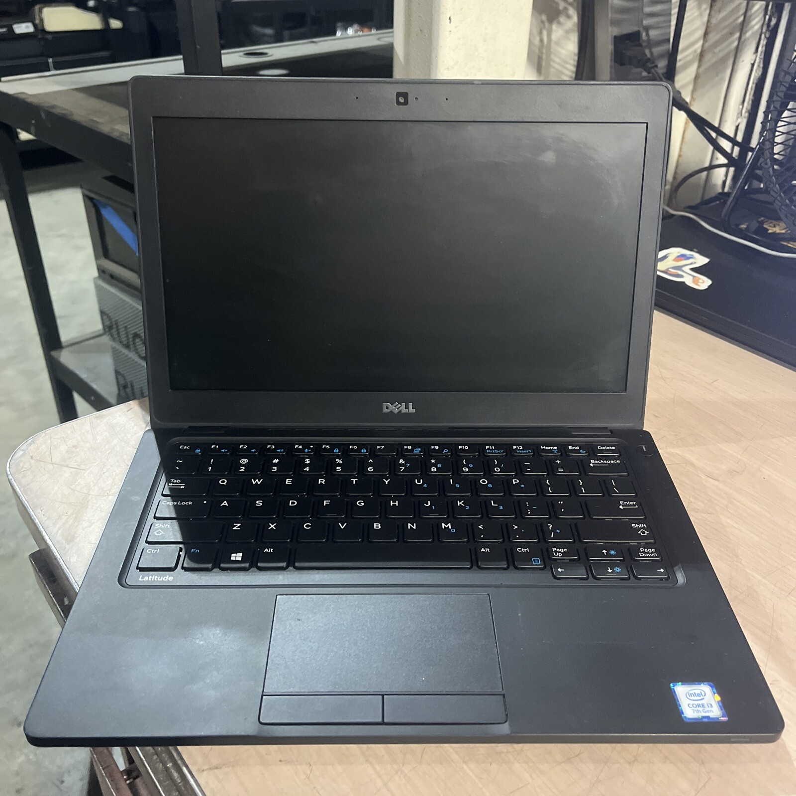 DELL LATITUDE 5280 INTEL CORE I3-7100U 2.40GHZ 8GB RAM NO HD