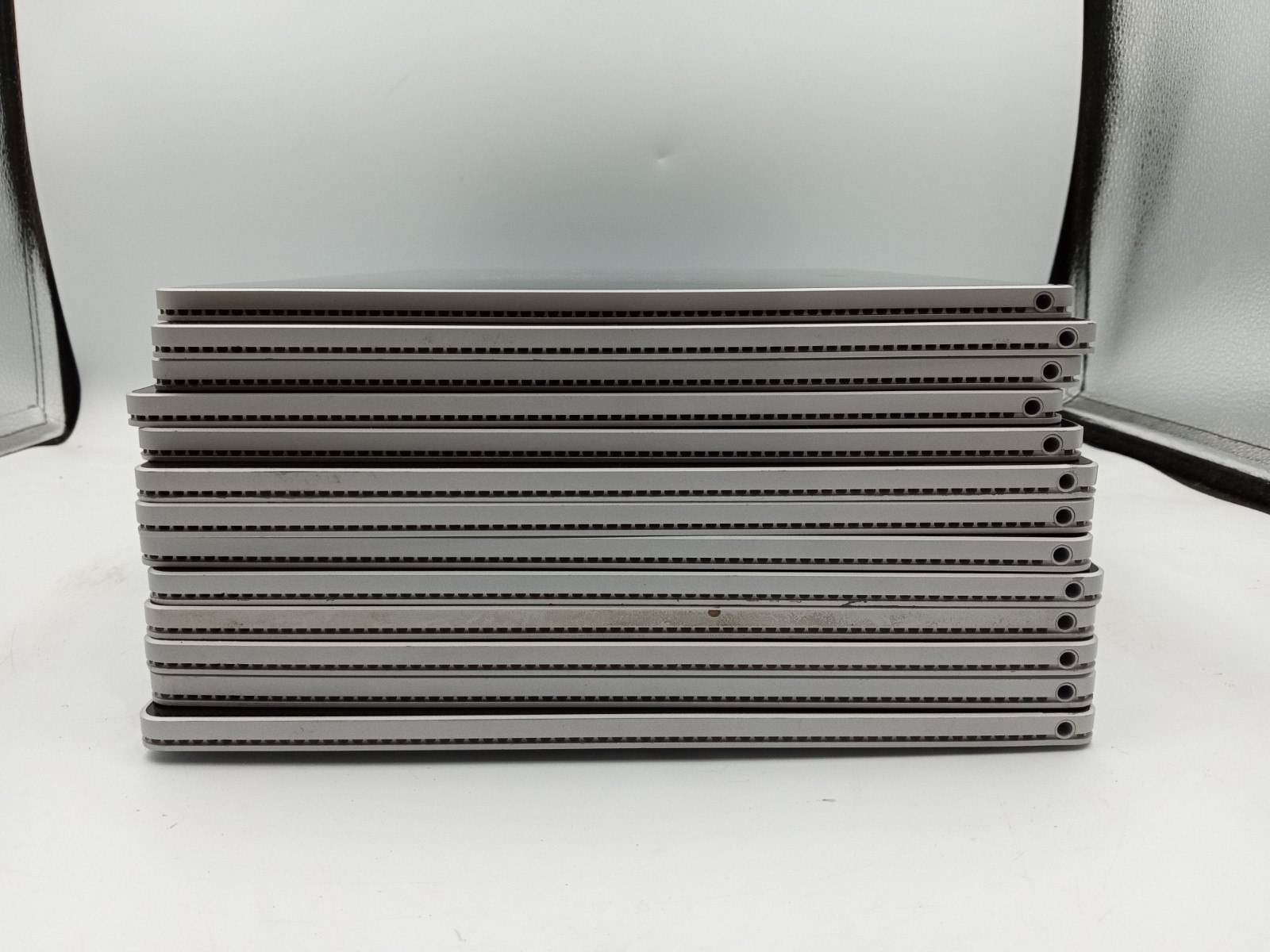 Lot of 13 – Microsoft Surface Book 1703 13.5” i7-6600U 16GB 512GB *READ* -RR