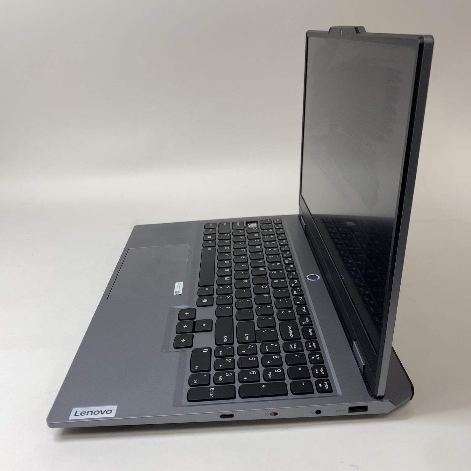 Broken Lenovo LOQ 15ARP9 15.6″ Ryzen 5 7235HS 3.2GHz 12GB RAM 512GB SSD Read