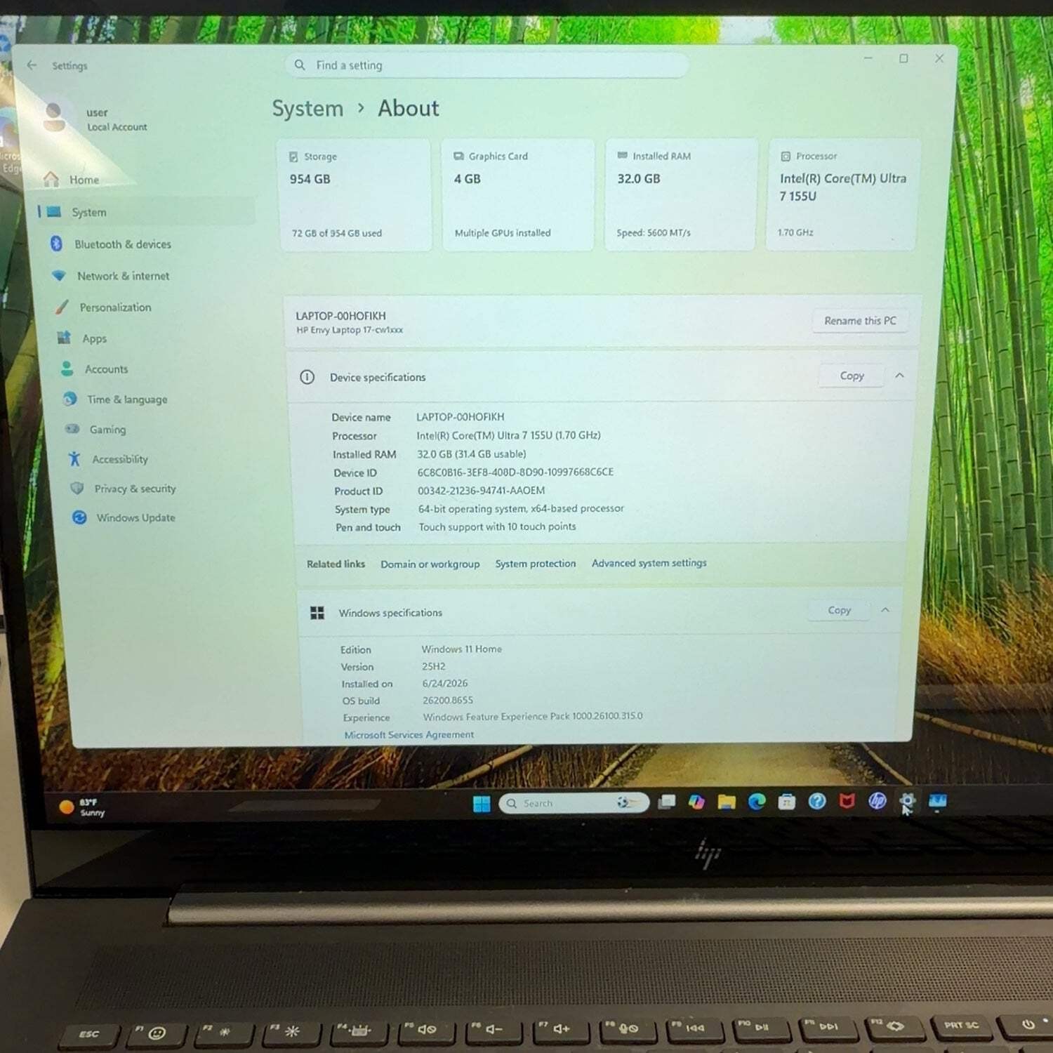 HP Envy 17-CW1XXX 17.3″ Core Ultra 7 1.7GHz 32GB RAM 1TB SSD GeForce RTX 3050