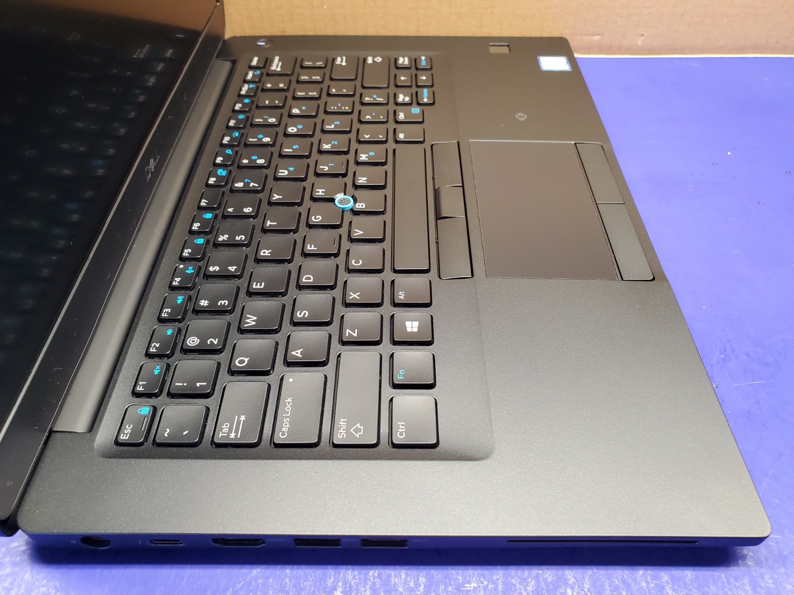 Dell Latitude 7490 Core i7-8650U@1.9GHz 16GBram 512ssd “Professionally Restored”