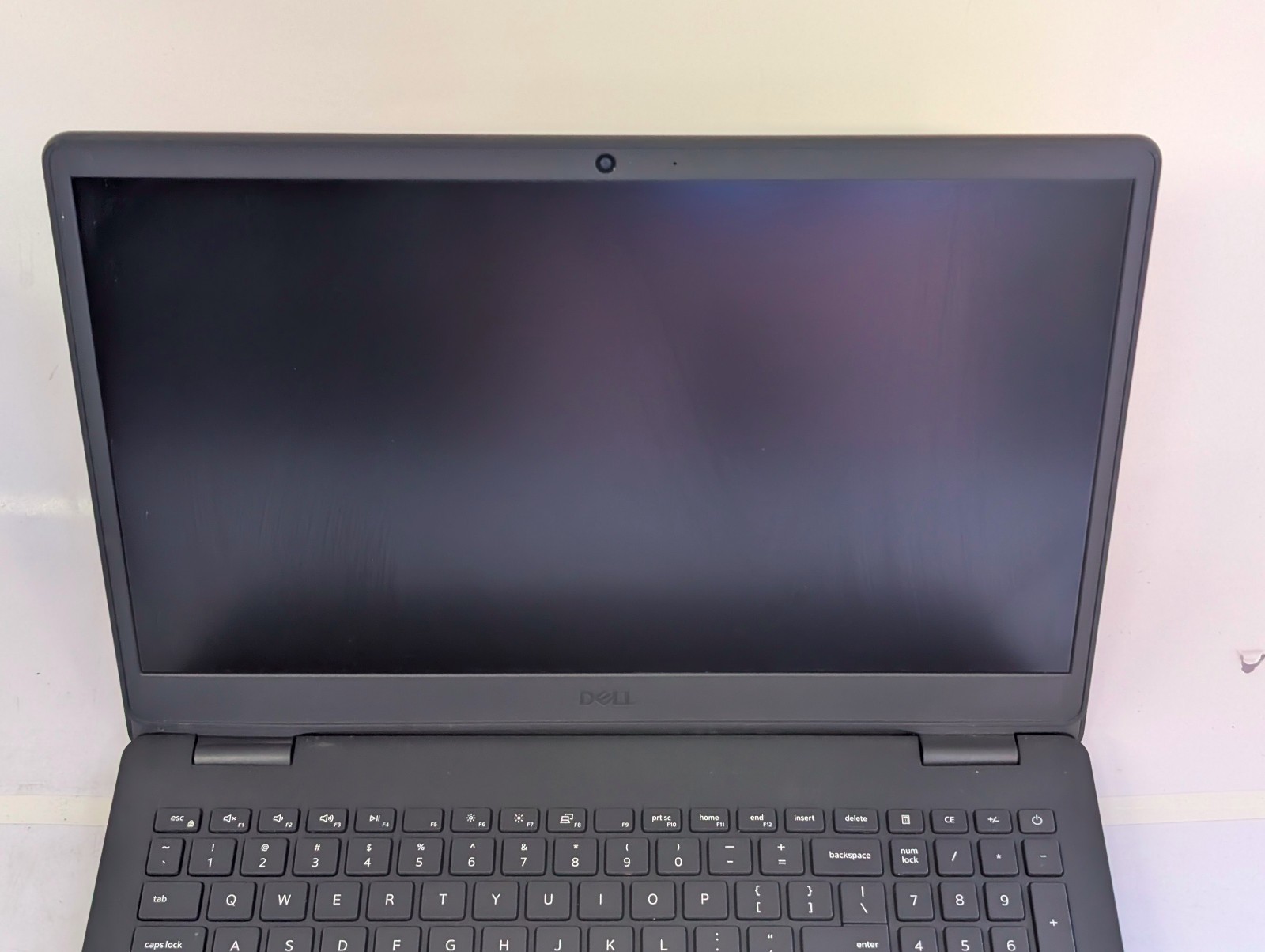 Dell Inspiron 15 3000 15.6”; NO SSD Intel i5-1135G7 2.4GHz NO RAM; bad battery*