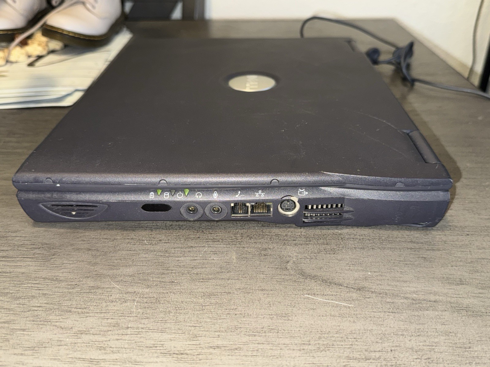 Dell Latitude C610 PP01L Pentium III 1GHz 1GB RAM 40GB HDD Windows 2000 Laptop