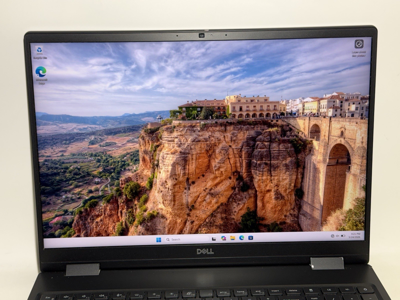 READ – Dell Precision 7670 16″ i7-12850HX 32GB 512GB RTX A2000