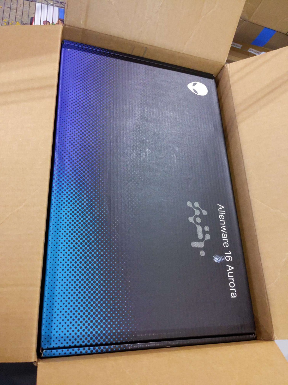Alienware Aurora 16″ Intel Core 7-240H 16GB DDR5 1TB SSD RTX 5060 Wind 11 home