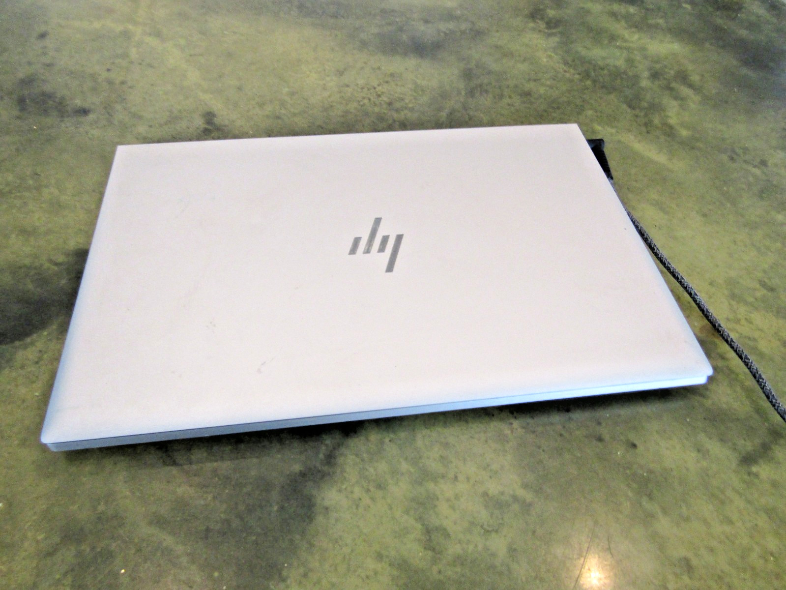 HP Hewlett Packard EliteBook 840 GB Computer Laptop Excellent Cosmetic Condition