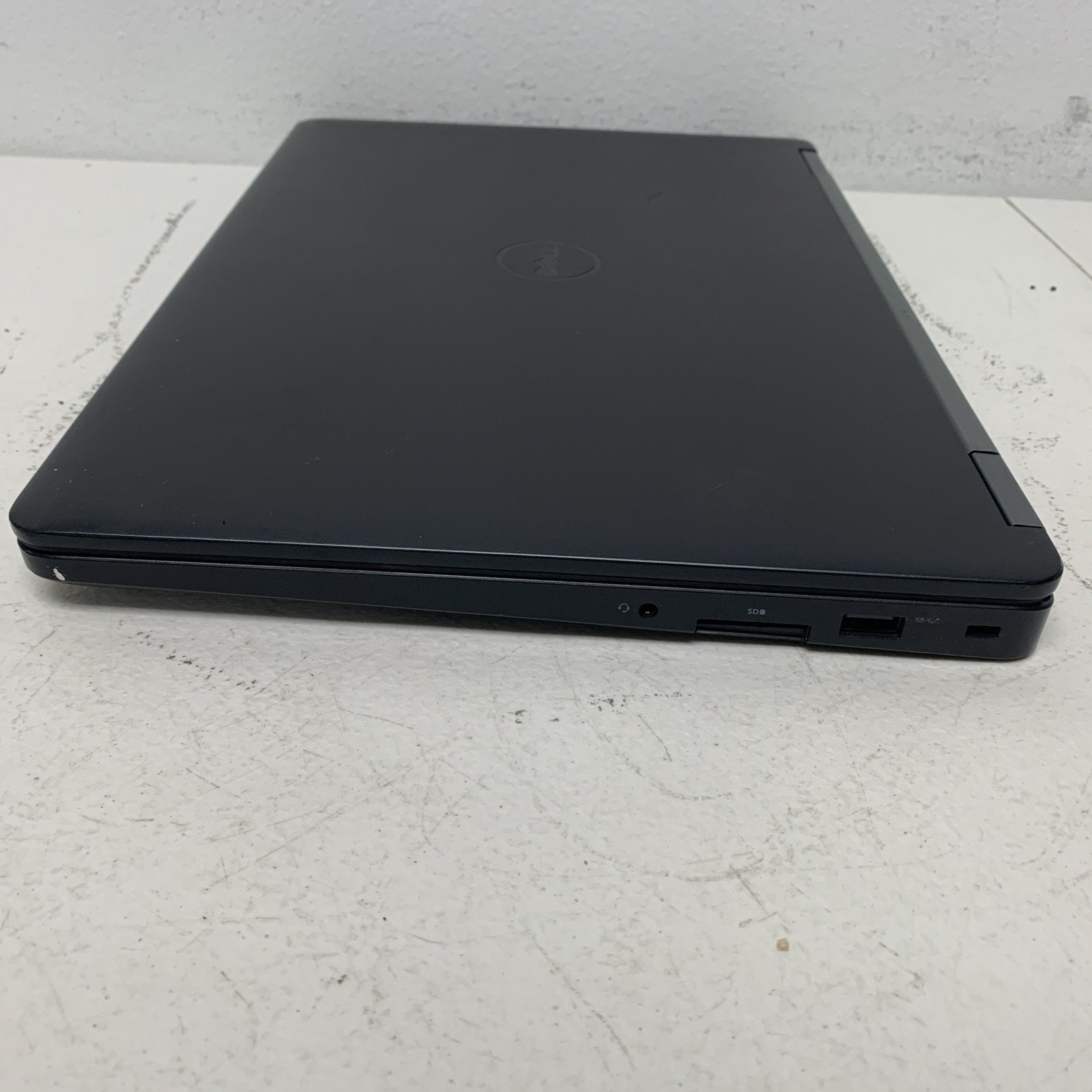 Dell Latitude E5470 14″ i5-6200U 2.30Gz 4GB Ram 256GB SSD Win11