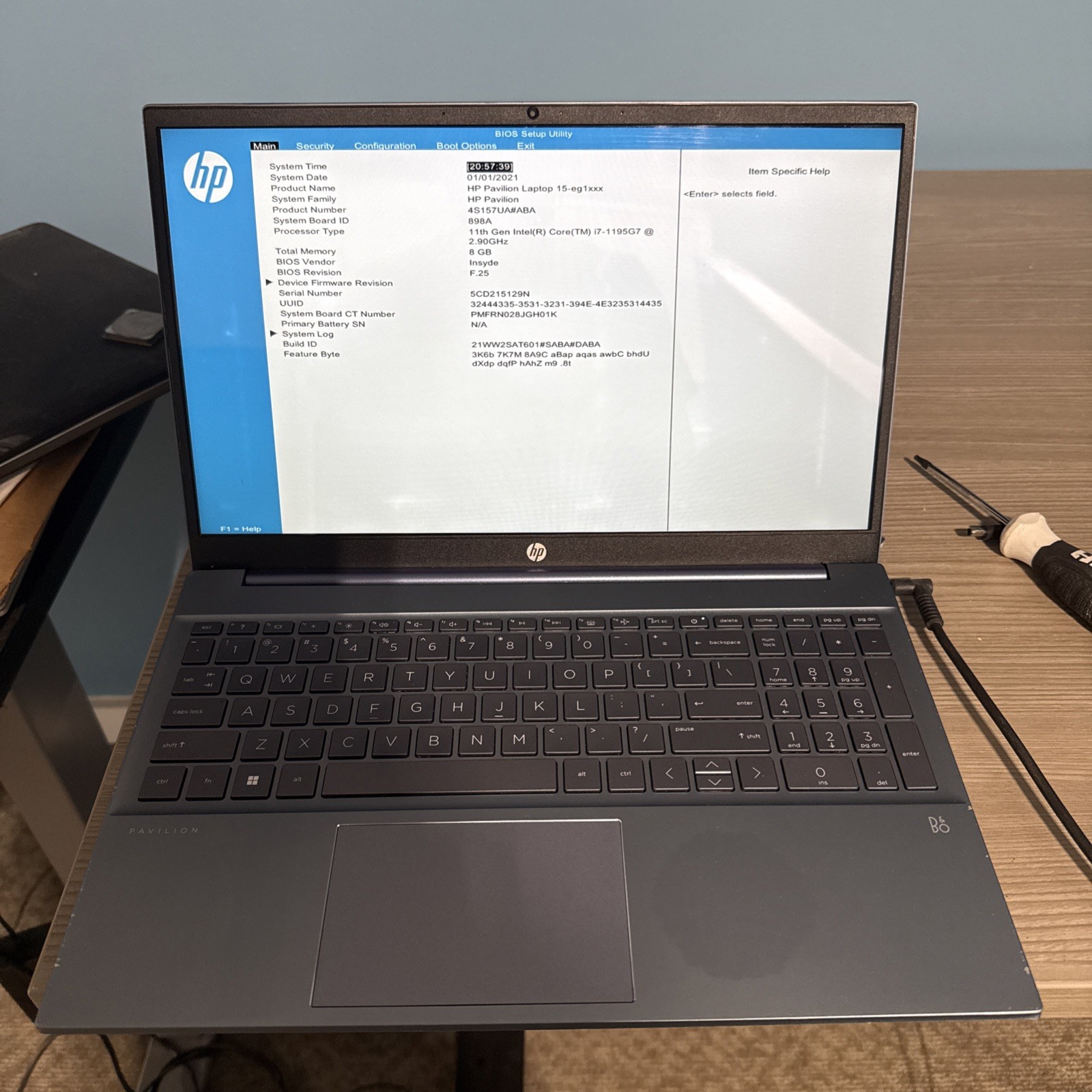 HP Pavilion 15-eg1xxx i7-1195G7 @2.90GHz | No Drive | 8GB RAM | No OS *READ*