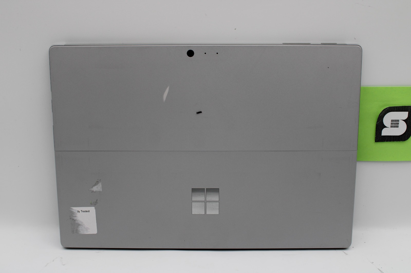 Microsoft Surface Pro 5 1796 m3-7Y30 @ 1.00 GHz 4GB RAM 128GB SSD No OS