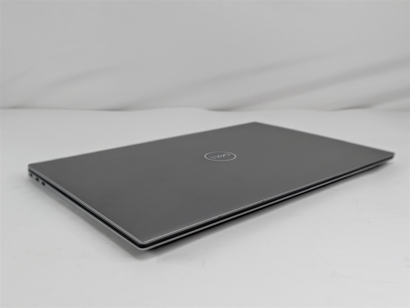 Dell Precision 5560 2021 15.6″ i7-11850H 2.5GHz 32GB RAM 512GB SSD RTX A2000