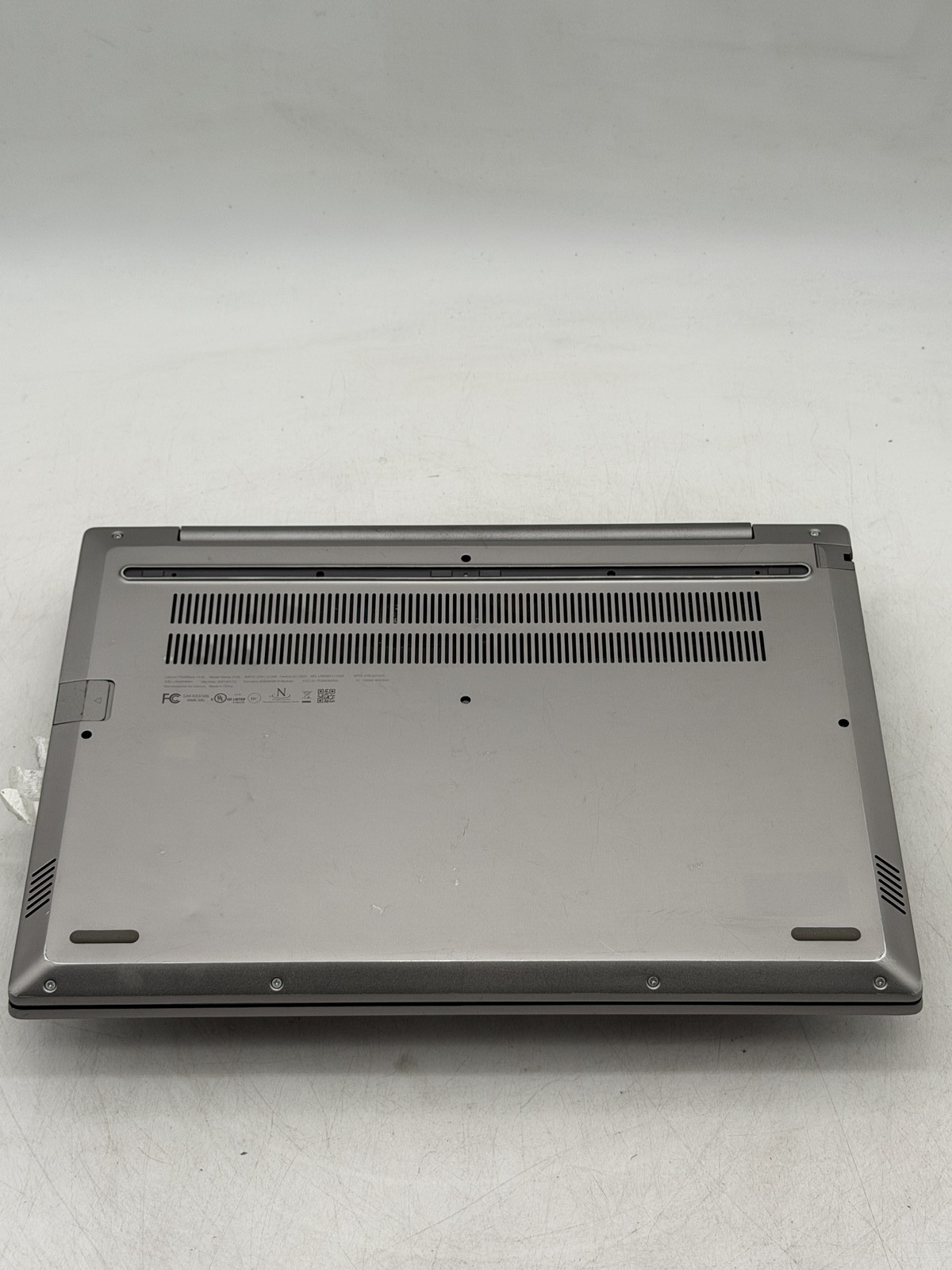 Lenovo ThinkBook (14-IIL) 14in i5-1035G1 8GB 256GB No OS {READ}