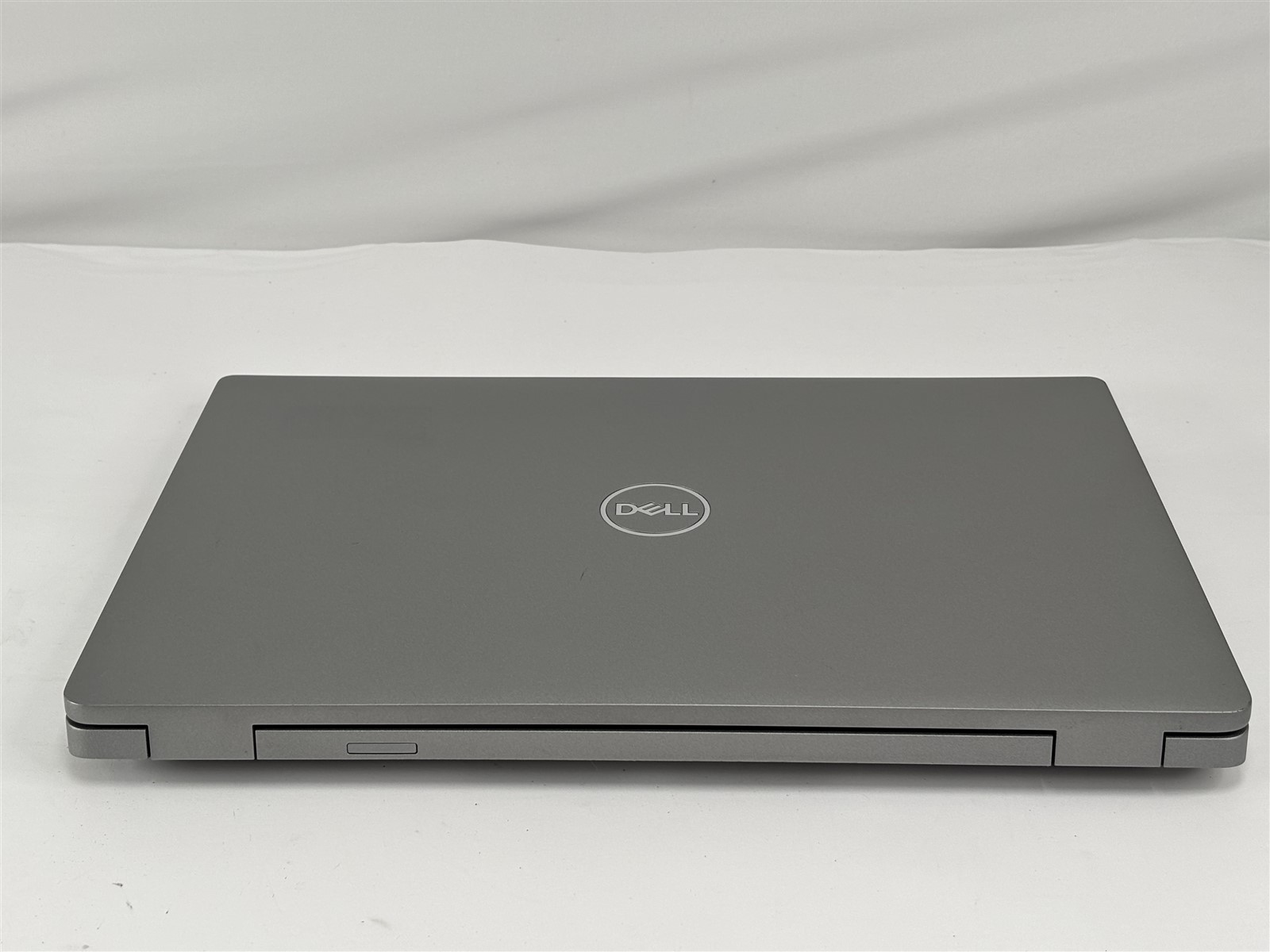 Dell Latitude 5431 14″ i7-1270P 16GB 256GB SSD FHD USB-C Laptop
