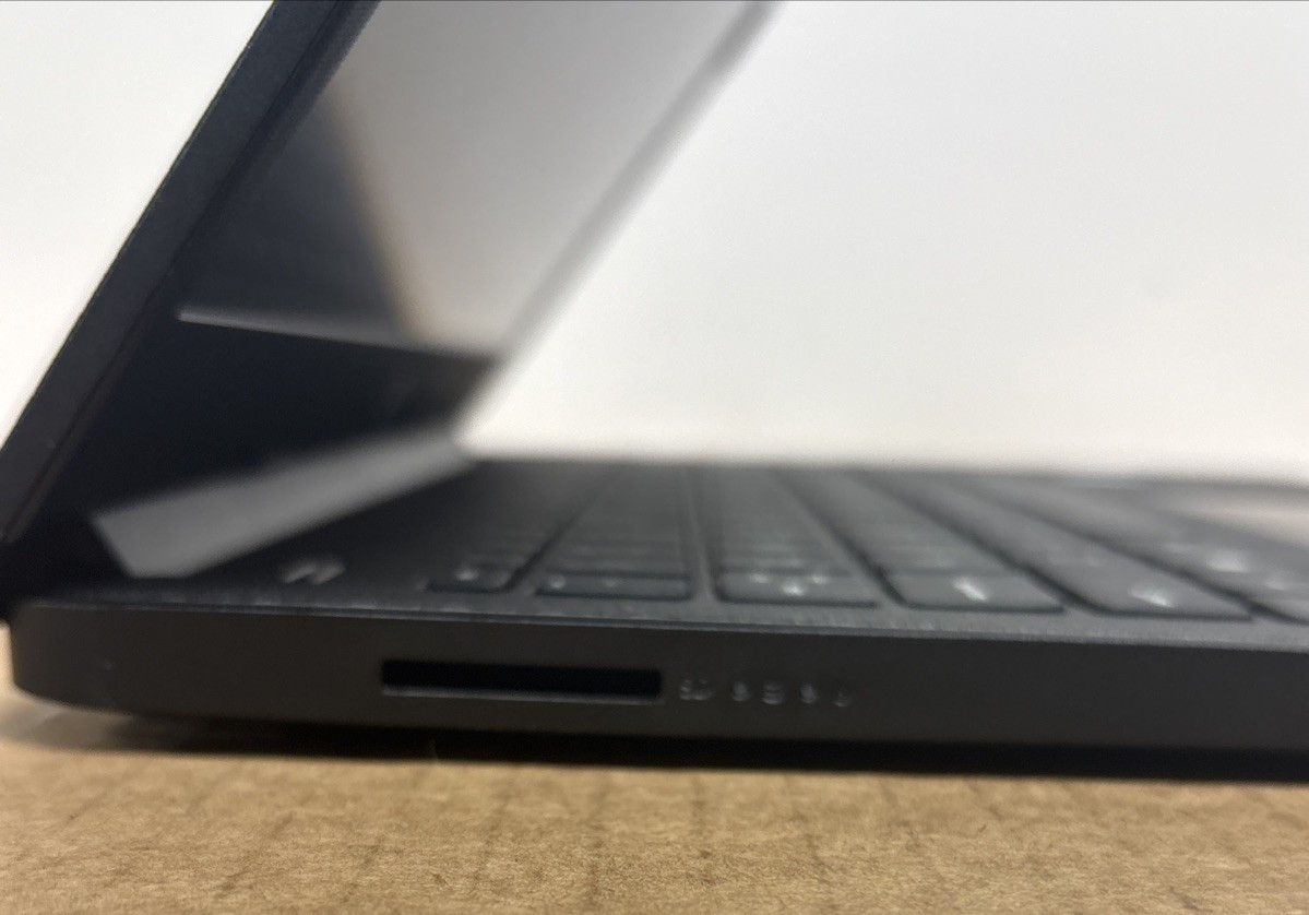 Hewlett Packard Laptop 4 GB DDR4 RAM 64GB SSD Intel UHD Graphics 14-dq3210nr