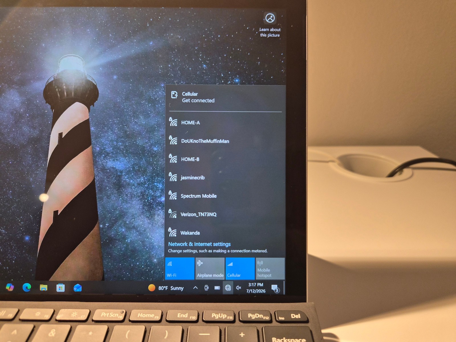 Microsoft Surface Go 2 1927 (10.5″, LTE, Intel m3 8100Y, 8GB, 256GB)