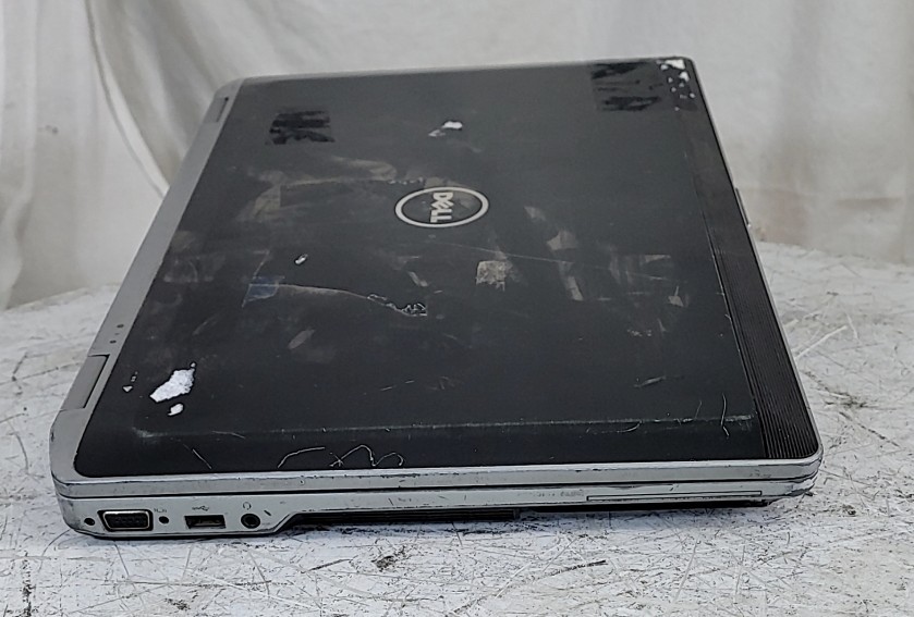 DELL LATITUDE E6530 Laptop Core I5-3230M 4GB SEE NOTES