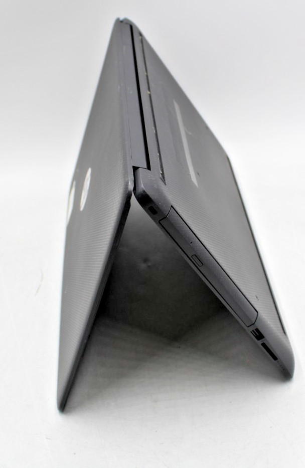 HP Laptop 15 15.6in 500 GB HD 8 GB RAM i3-7020U 30 day warranty No OS