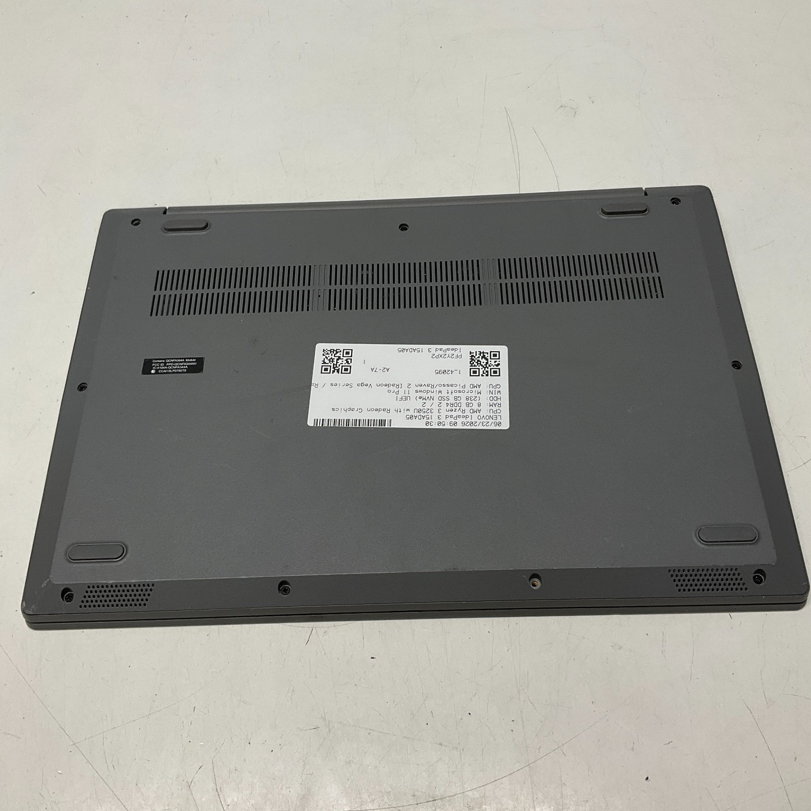 Lenovo IdeaPad 3 15ADA05 Laptop Ryzen 3 3250U 2.60GHz 8GB 256GB SSD Win 11 Pro