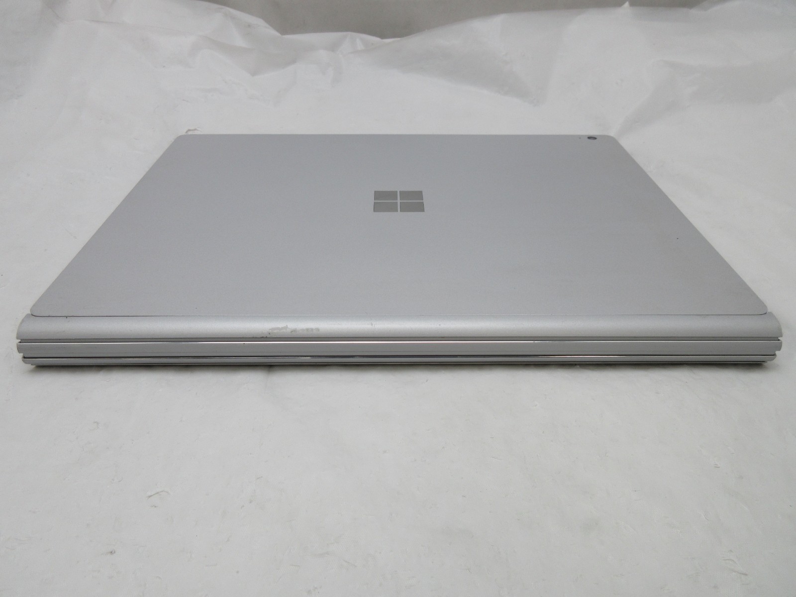 Microsoft Surface Book 3 13.5″ : I7-1065G7 1.3GHz : 16GB RAM : 256GB SSD : No OS