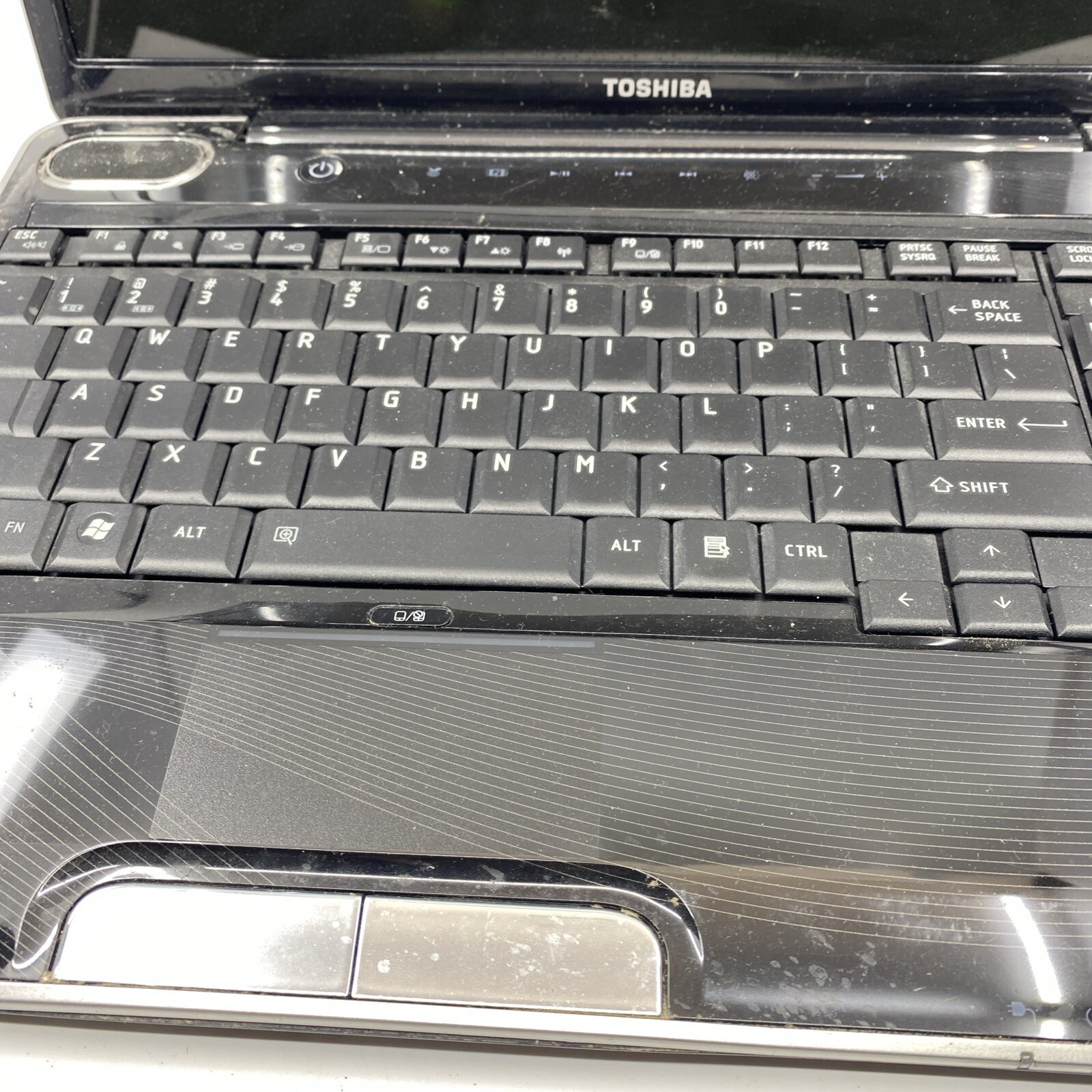 TOSHIBA SATELLITE L655-551122 INTEL I5 M460 2.53GHZ 4GB RAM **NO HD/ NO CADDIE