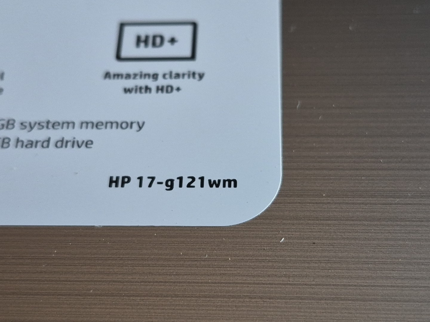 HP Pavilion 17-G121WM AMD A10-8700P 1.80GHz