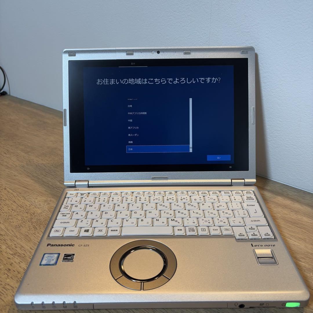 Panasonic Let’s note CF-SZ5 w/AC Adapter Core I5 6300U RAM4GB SSD 240GB Used JP