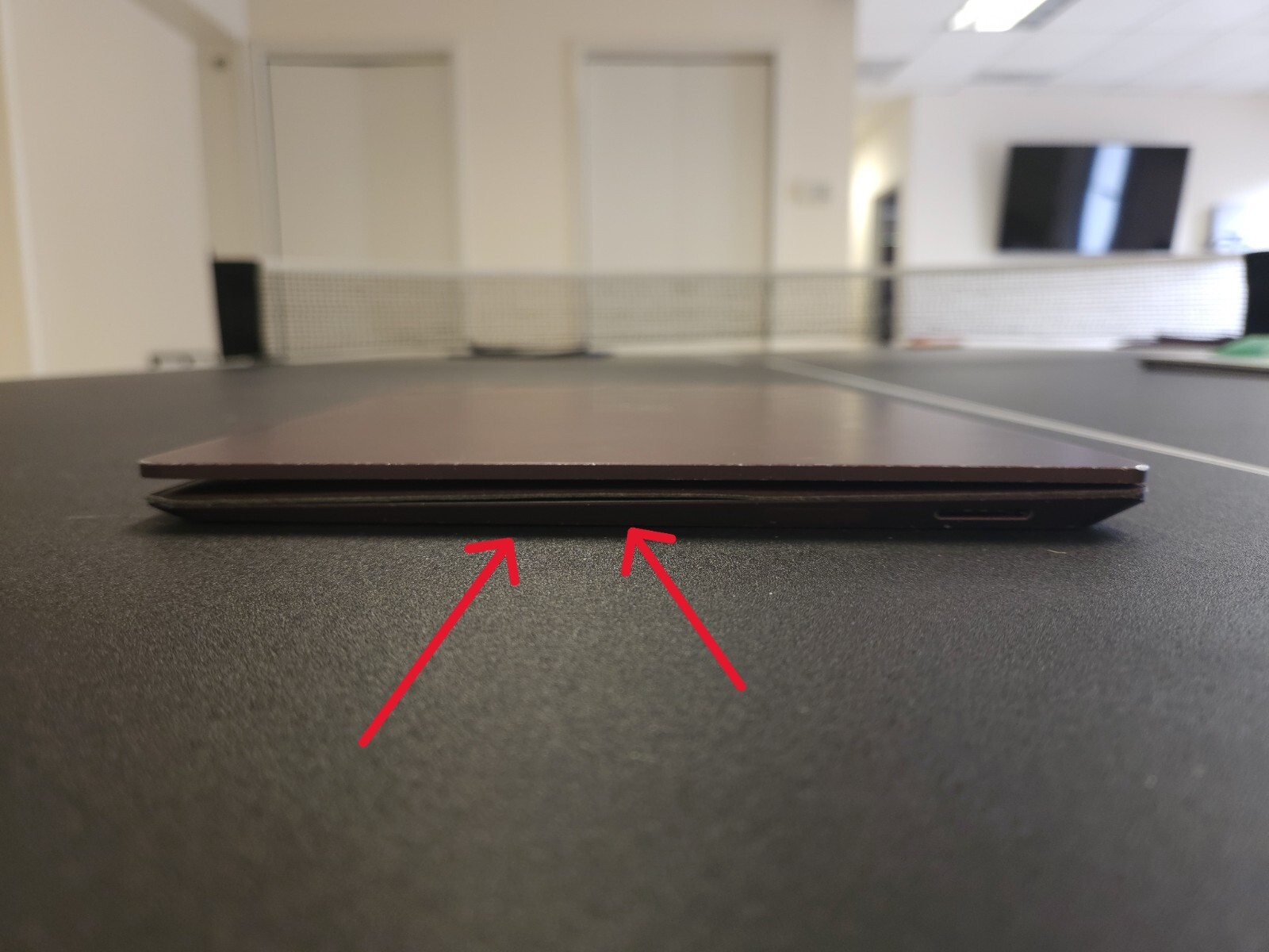 Microsoft Surface Laptop 256GB, Wi-Fi, 13.5 inch – Burgundy (SEE DESCRIPTION)