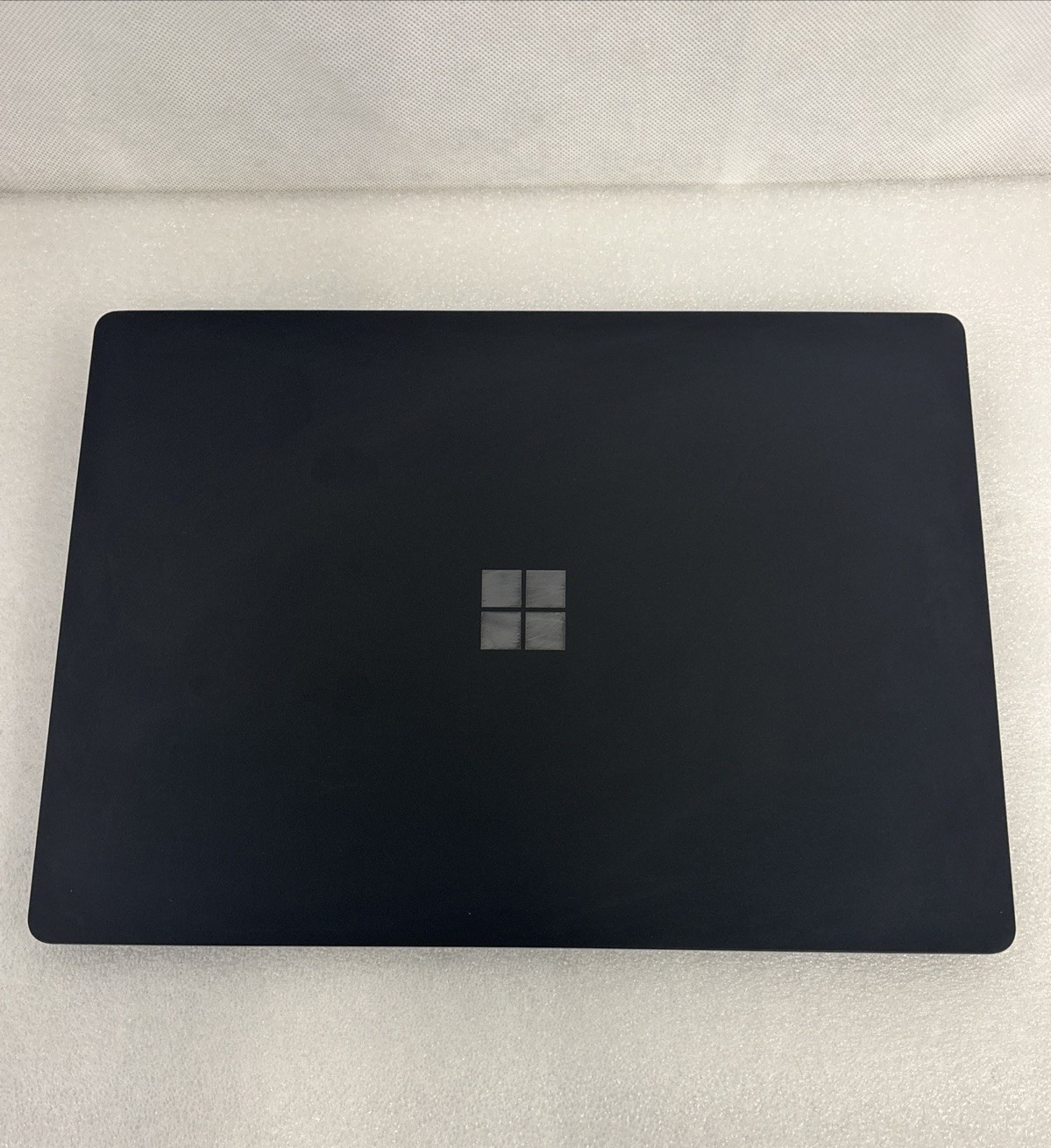 Microsoft Surface Laptop 5 13.5” (512GB, Intel Core i7-12th, 16GB) Black *Read*