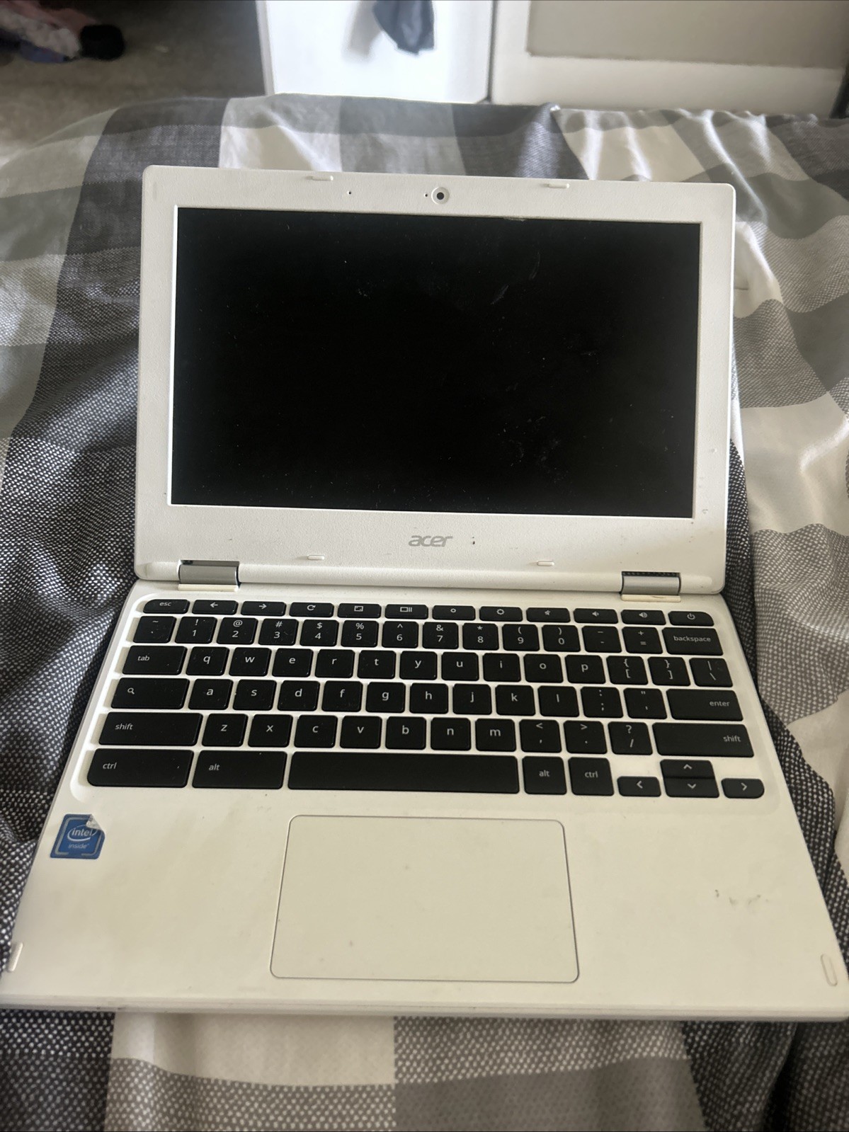White Chromebook Used With A Few Scratches But Great For Doing School Work