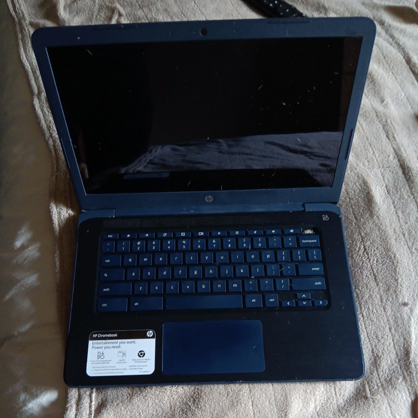HP Chromebook 14-db0044wm | 14″ FHD Touchscreen | AMD A4-9120C | 4GB RAM | 32GB