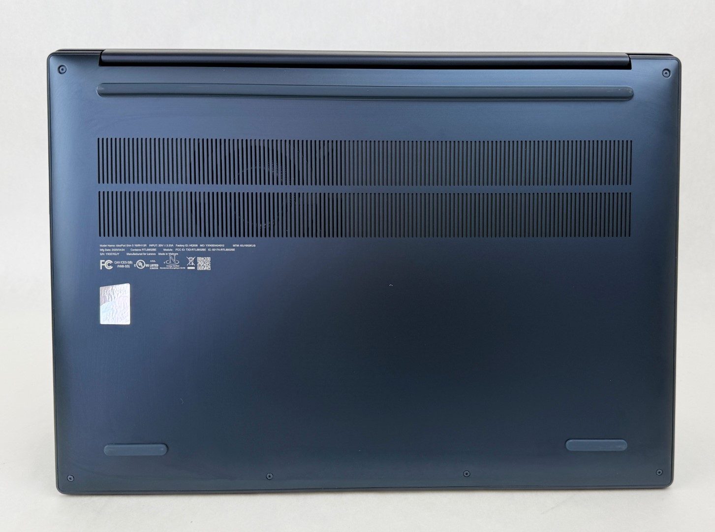 IdeaPad Slim 5 16IRH10R 16″ 1920×1200 Touch Core 7 240H 16GB 1TB SSD W11H