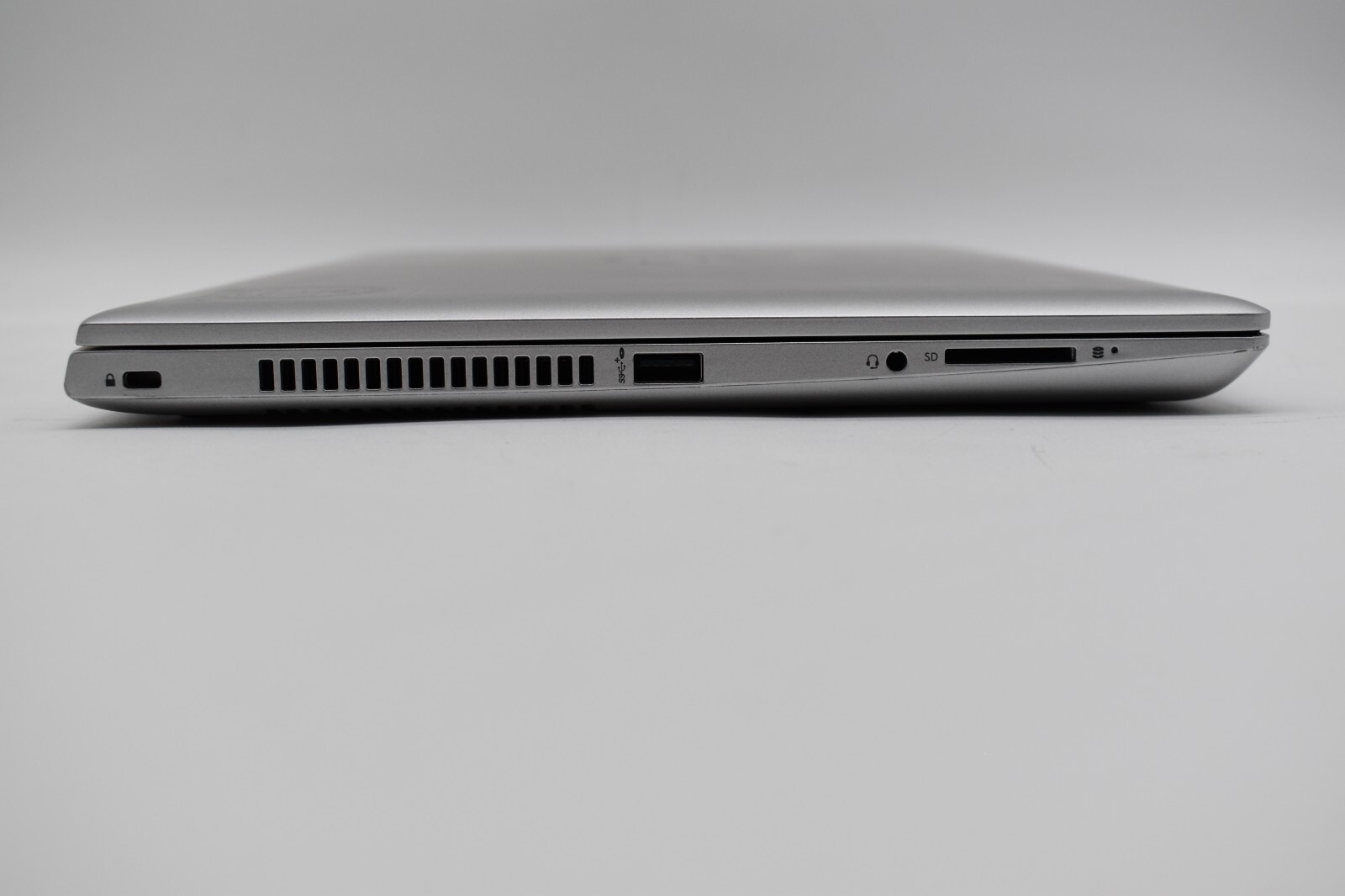 13.3″ HP PROBOOK 430 G5 Laptop i3-7100U @ 2.40GHz 4GB 256GB SSD WIN10 PRO READ*