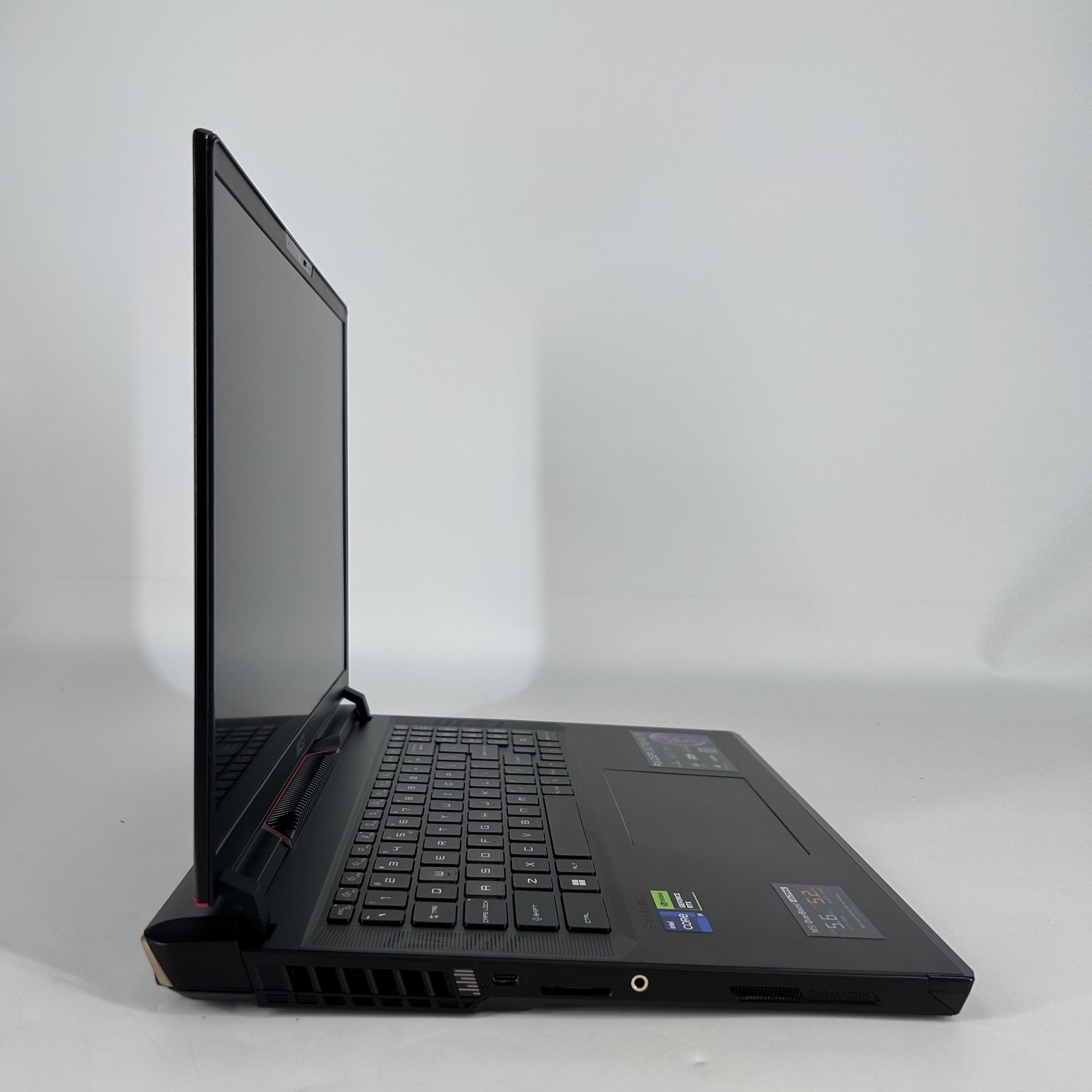 MSI Raider GE78 HX 17 240Hz QHD+ 2.2 GHz i9-13980HX 32GB 2TB SSD RTX 4090