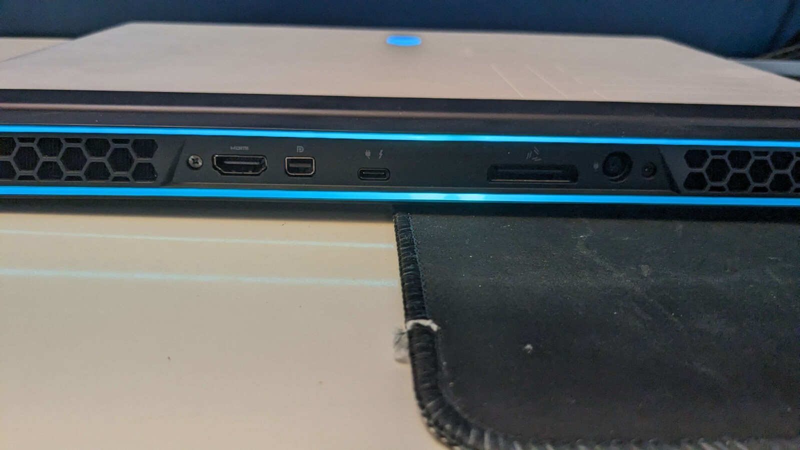 Alienware m15 R4 15.6″ (1TB SSD, Intel Core i7-10870H, 5.00GHz, 16GB, NVIDIA…