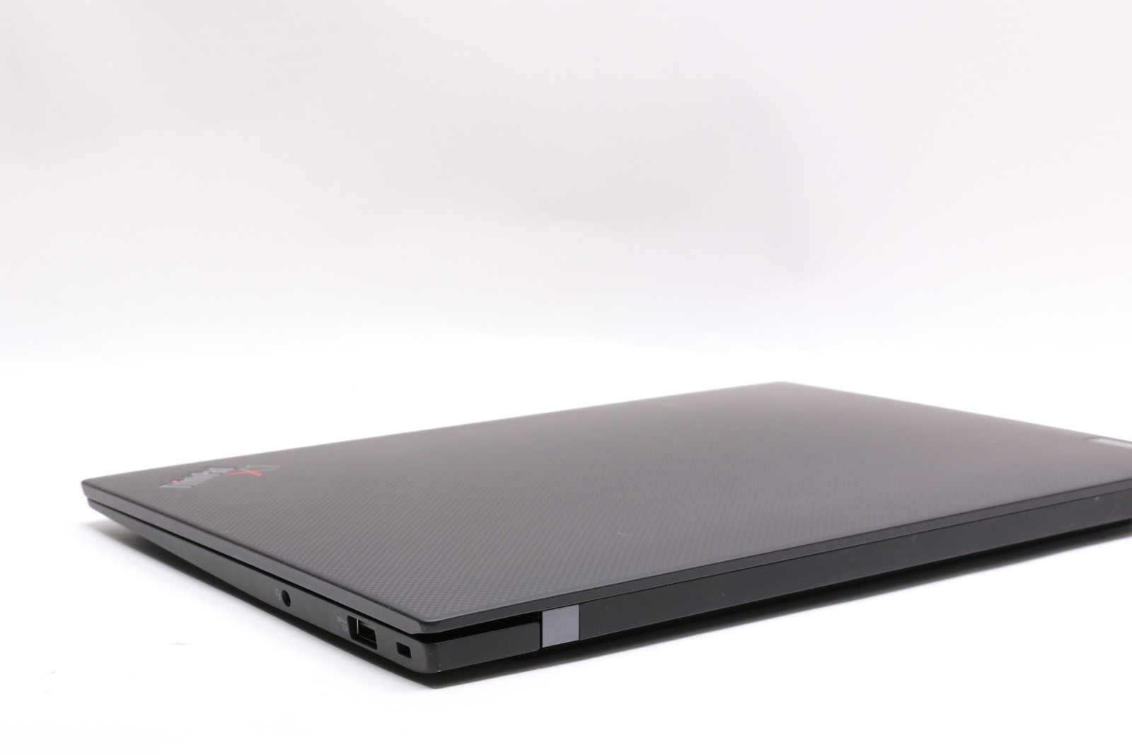 14″ 2.8K Lenovo Thinkpad X1 Carbon Gen 11, i7-1370P, 32GB, 512GB SSD