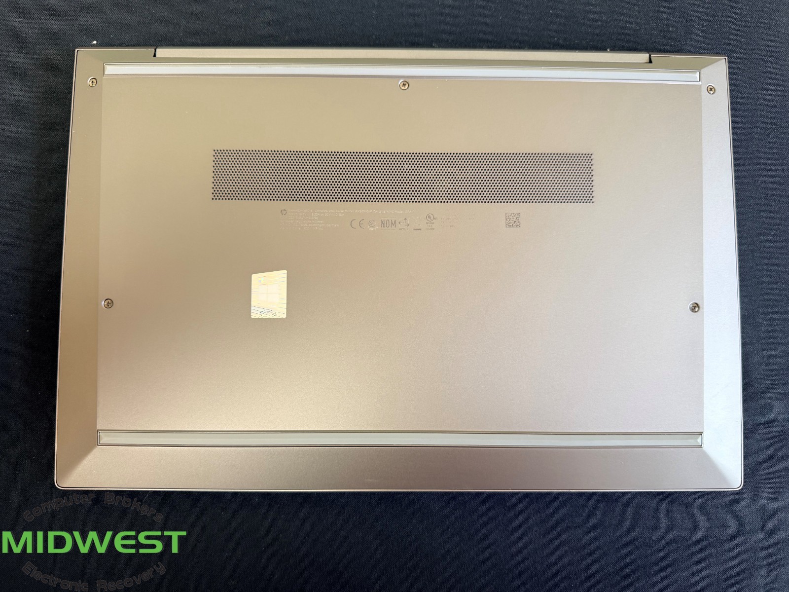 (Lot of 3) HP ZBook Firefly 14 G8 i5-1145G7 2.6GHz 16GB 256GB SSD