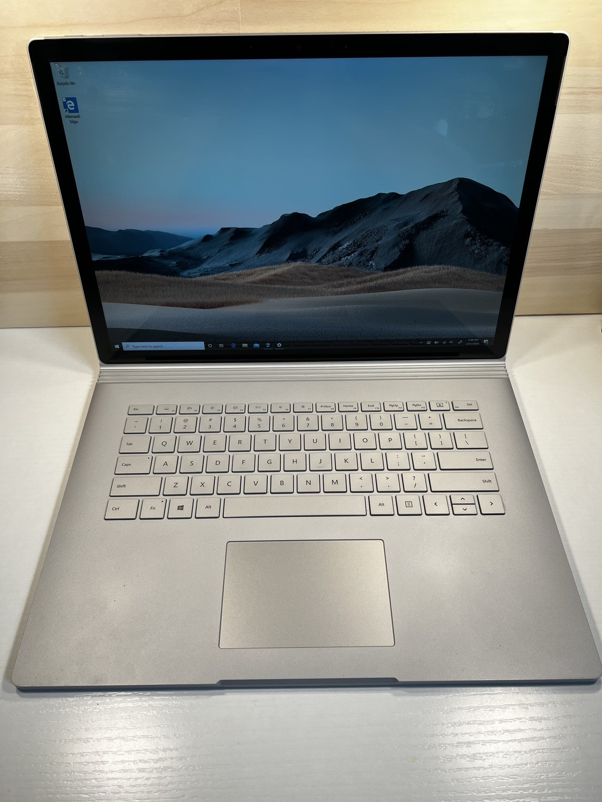Microsoft Surface Book 3 13.5” (512GB SSD Intel Core i7-1065G7 1.3GHz 32GB RAM)